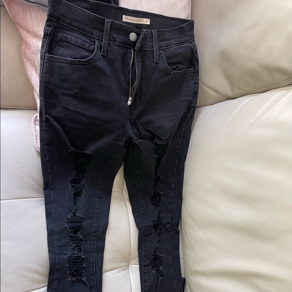 black levi’s 720 high rise super skinny
